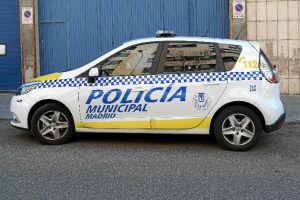 Renault_Scenic,_Policía_Municipal_de_Madrid,_nueva_imagen_2016