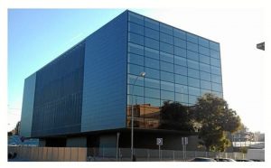 Exterior del Centro Cultural Lope de Vega (Puente de Vallecas). 